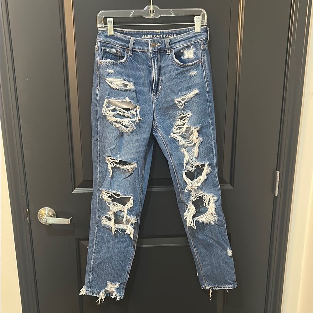 American Eagle Mom Jeans